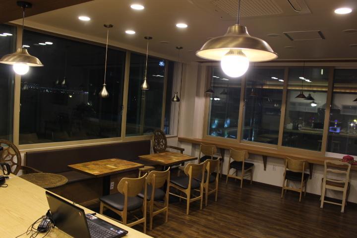 Bexco Hostel B&B Busan Eksteriør bilde